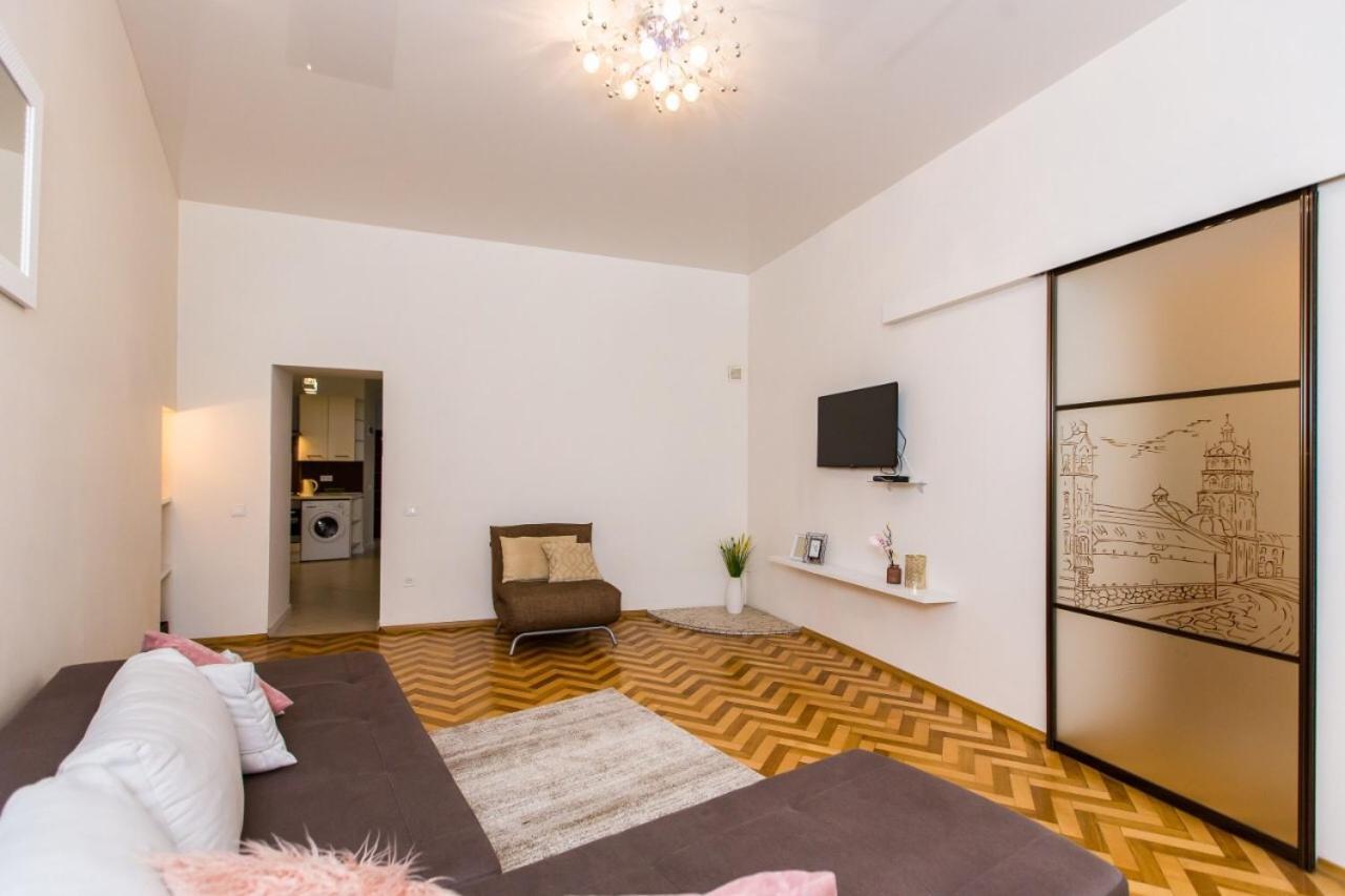 Miamo Apart Гнатюка 18 Leópolis Exterior foto